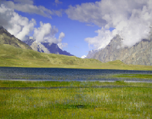 profile of Shandur lake